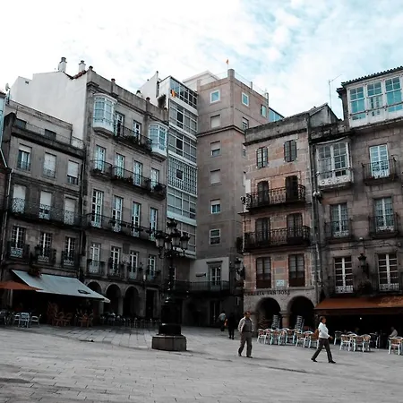 Rua Gonzalo Torrente Ballester * Βίγκο